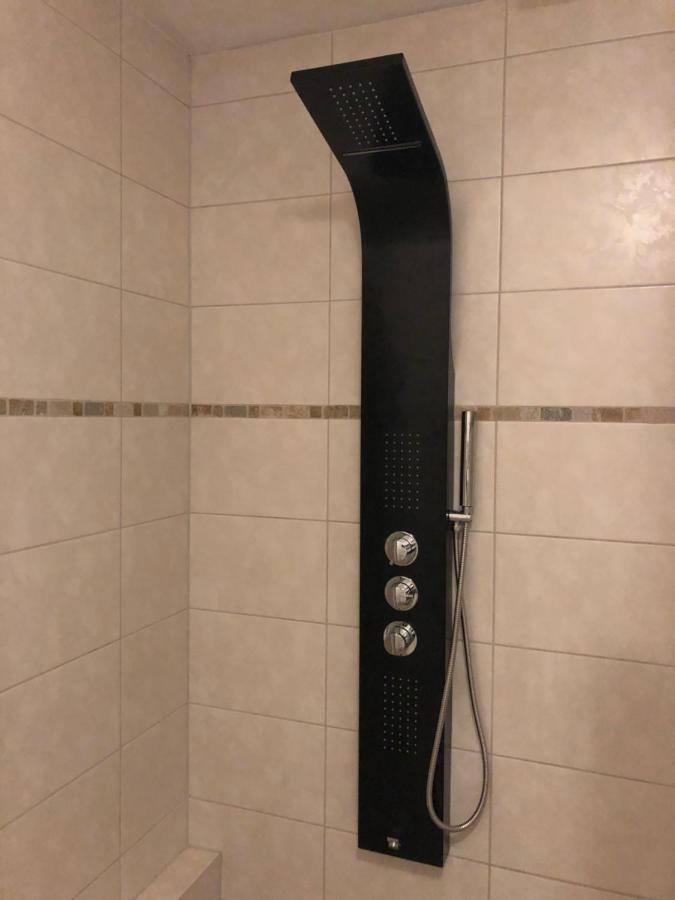 B&B Typisch Lelies Liessel Екстер'єр фото